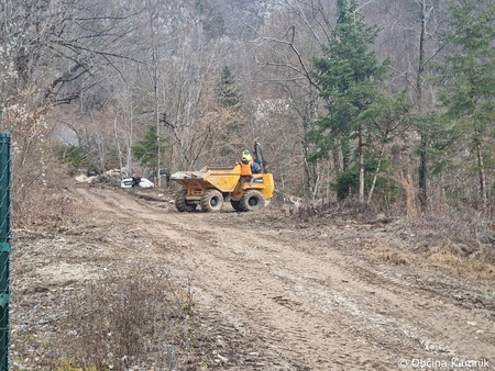 Sanacijska obnova vodotokov in hudournikov po poplavah (1)